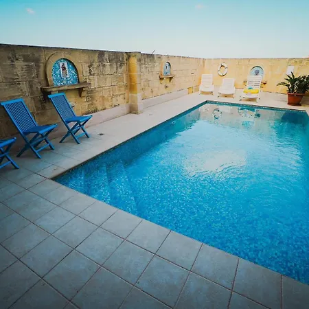 Getaway With Private Pool